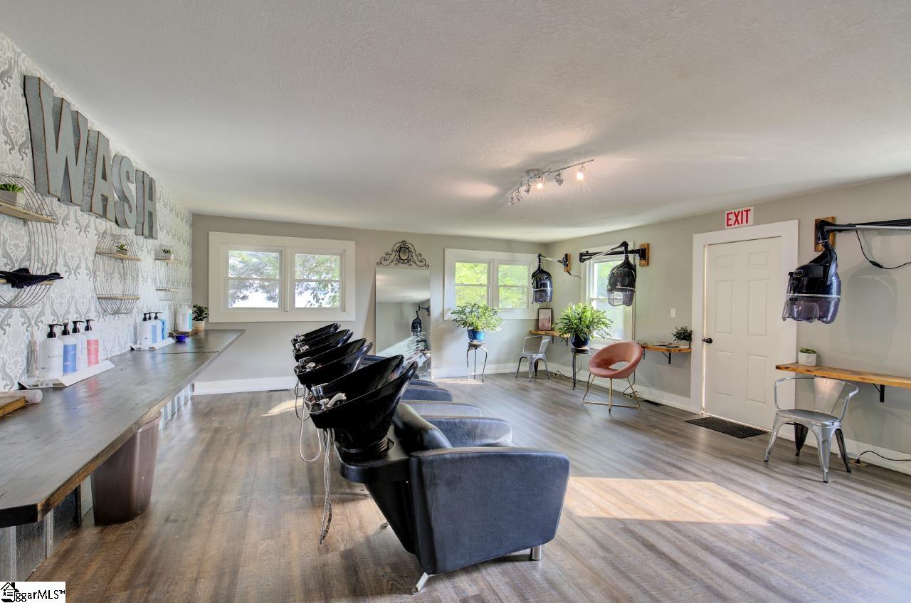 404 S 5th Street