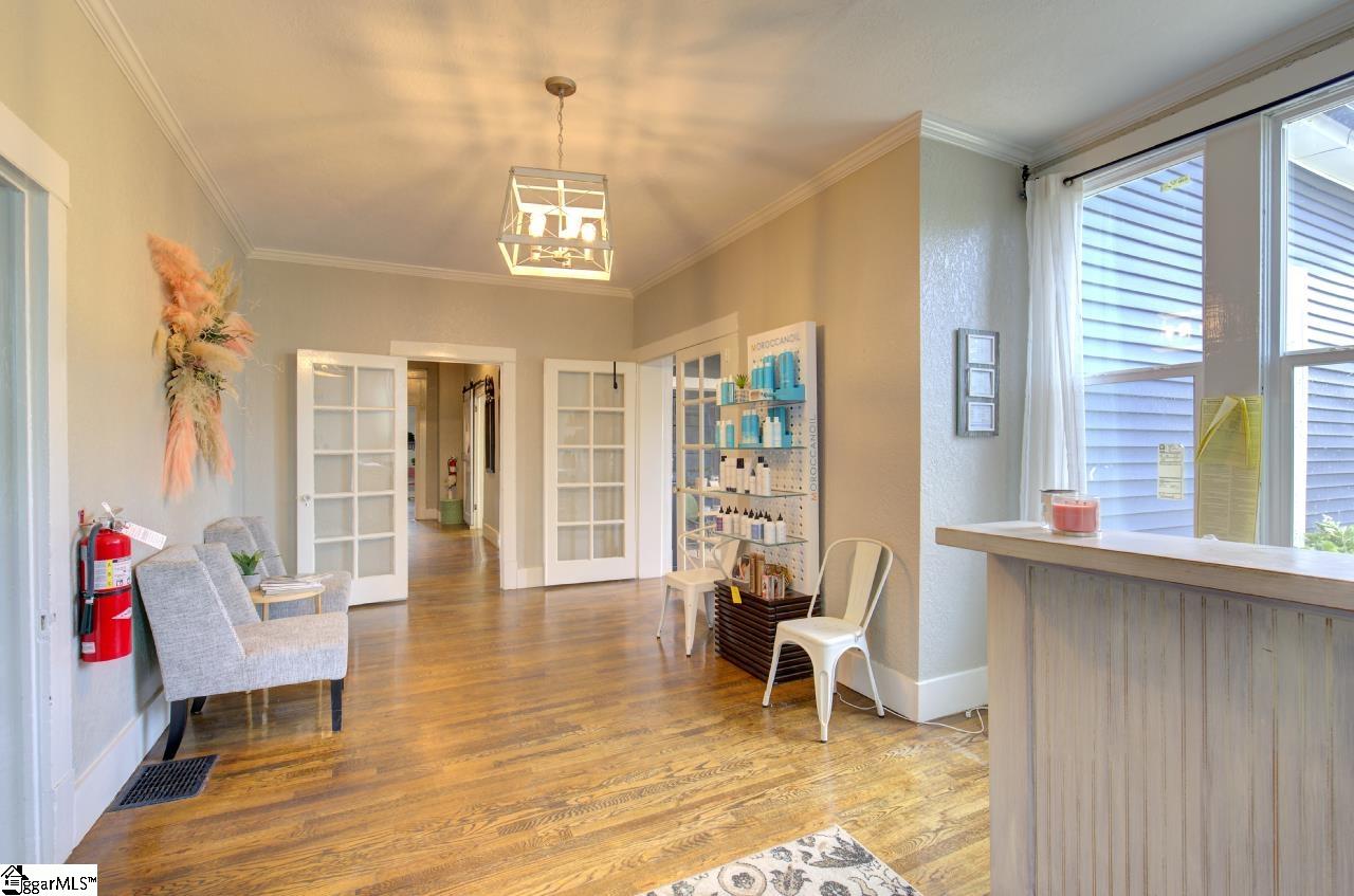 404 S 5th Street