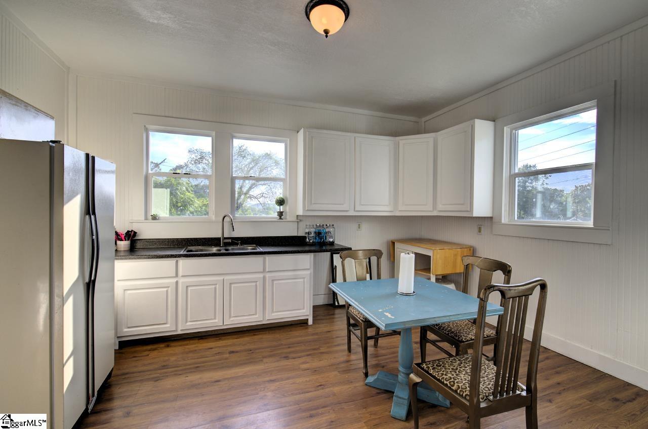 404 S 5th Street