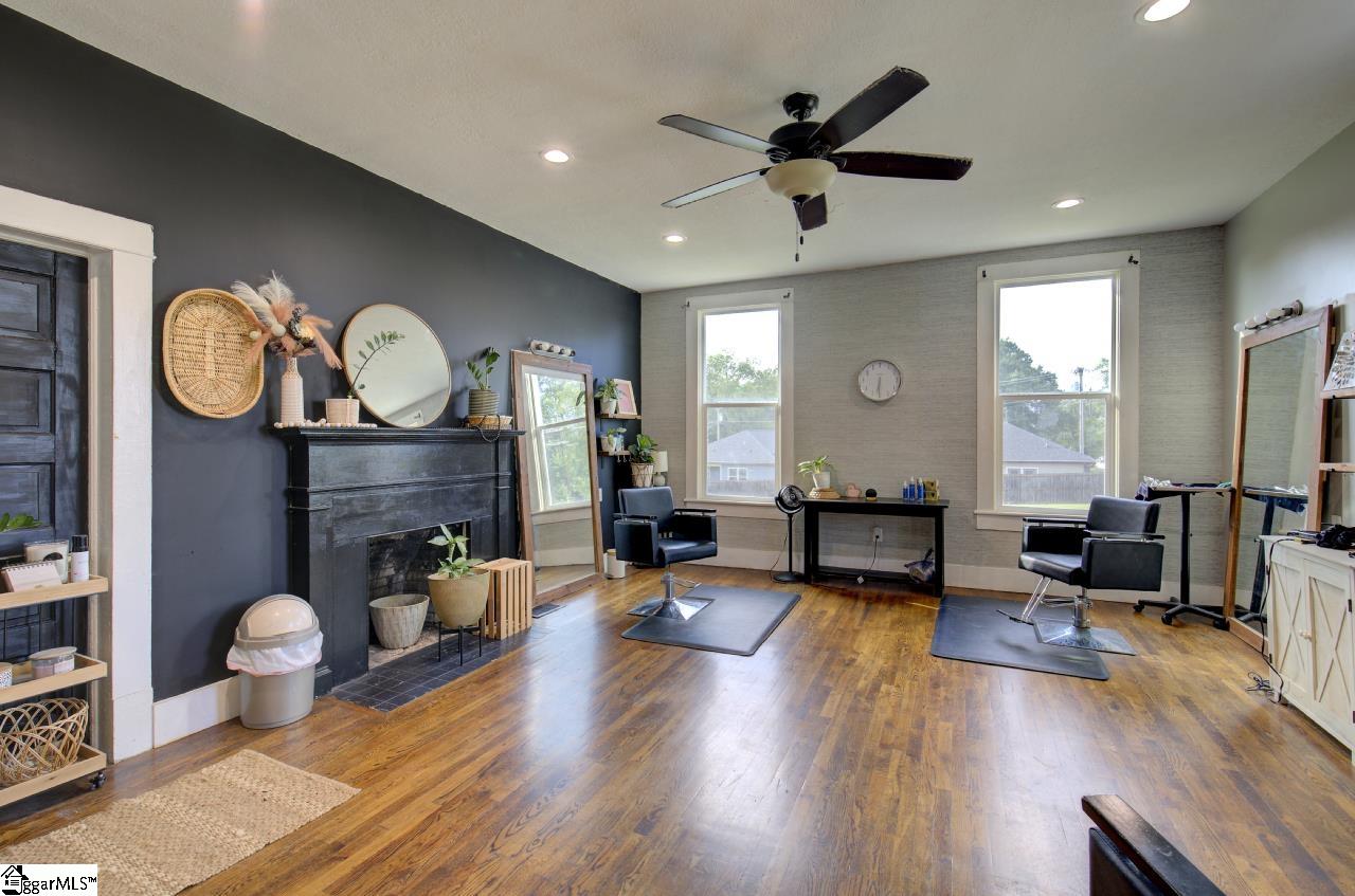404 S 5th Street