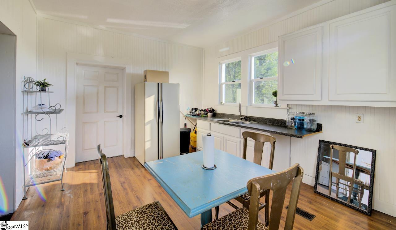 404 S 5th Street