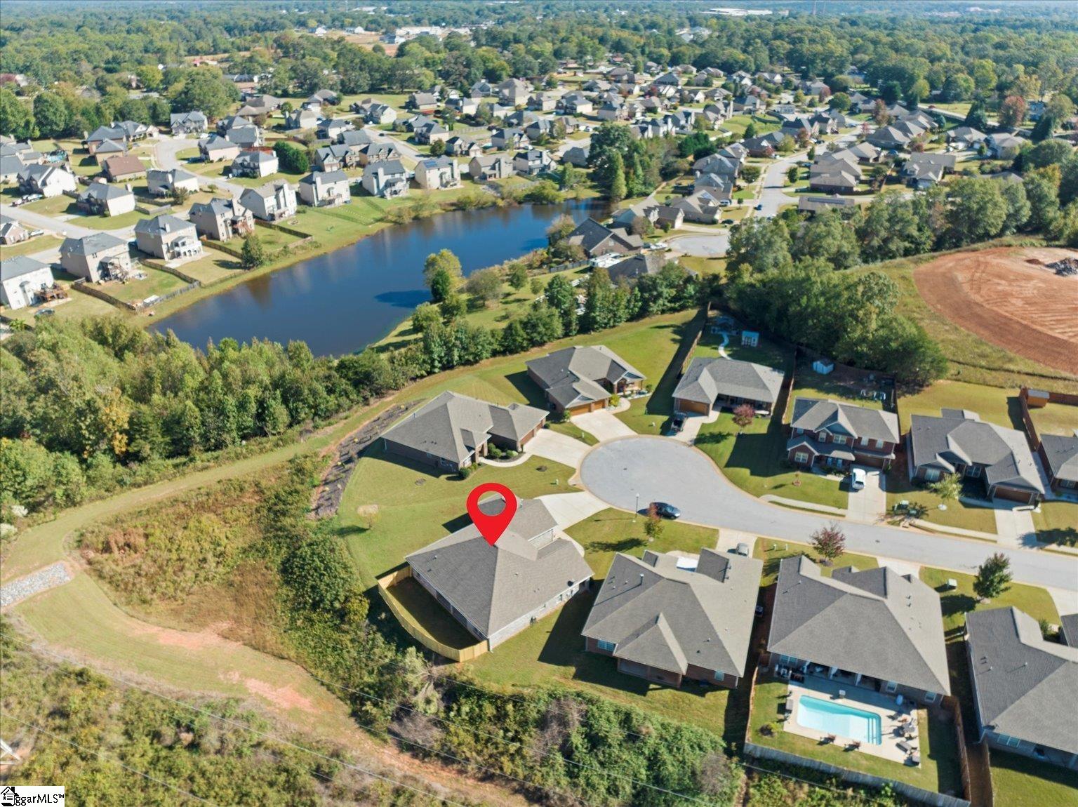 547 Bridgetowne Court