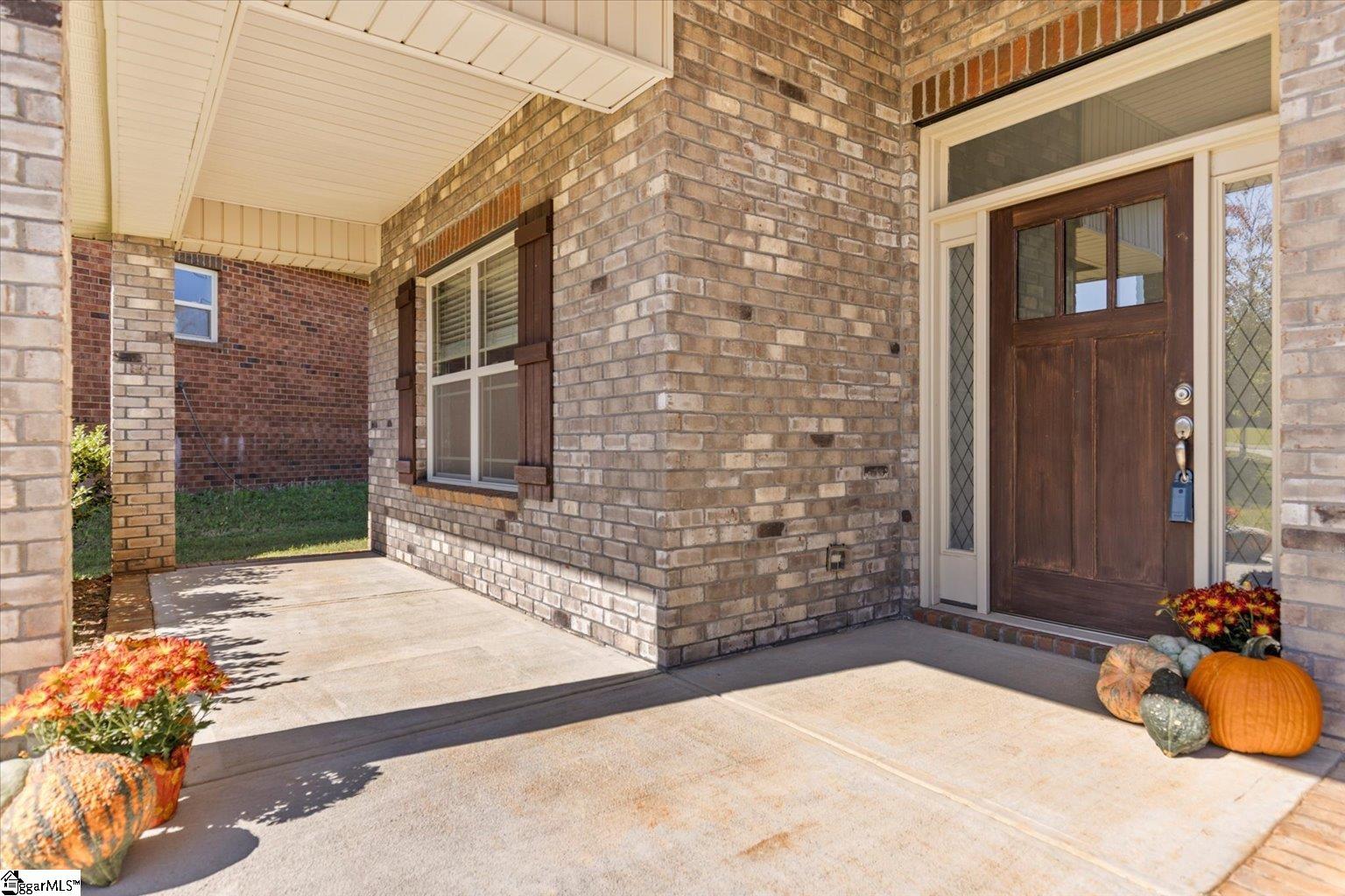 547 Bridgetowne Court