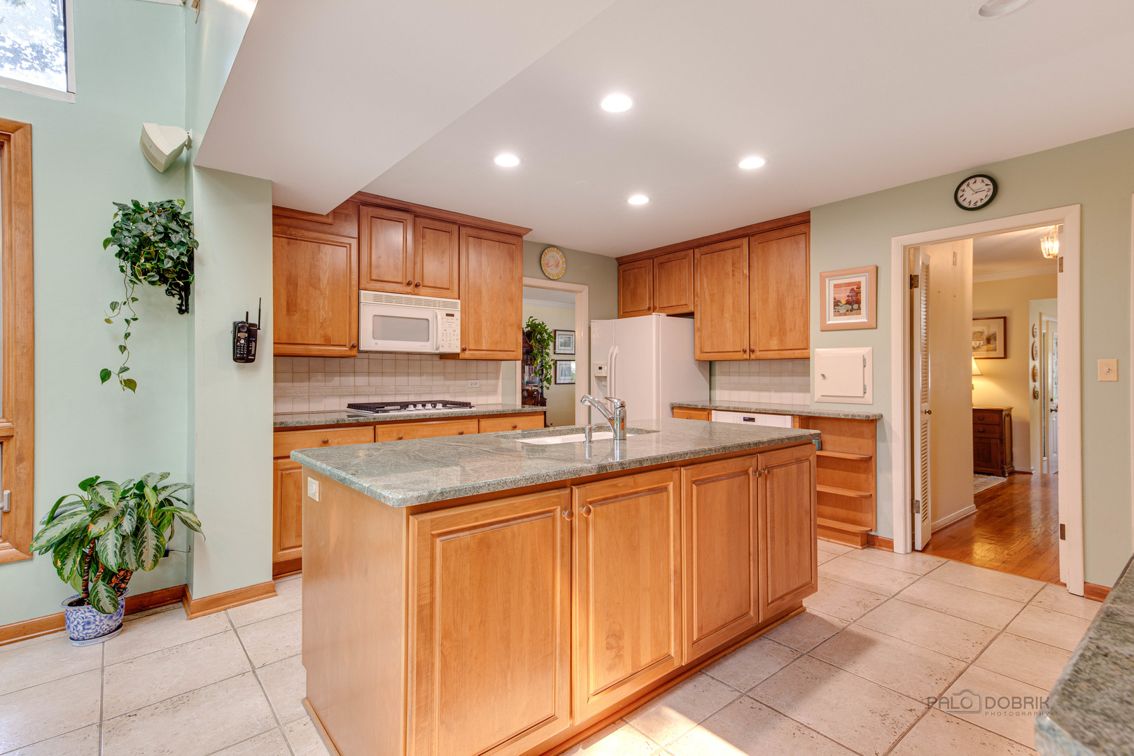 116 N Stratford Road