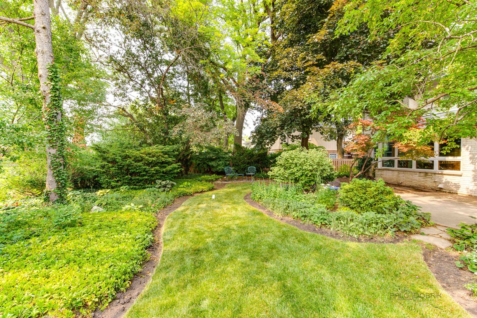 116 N Stratford Road