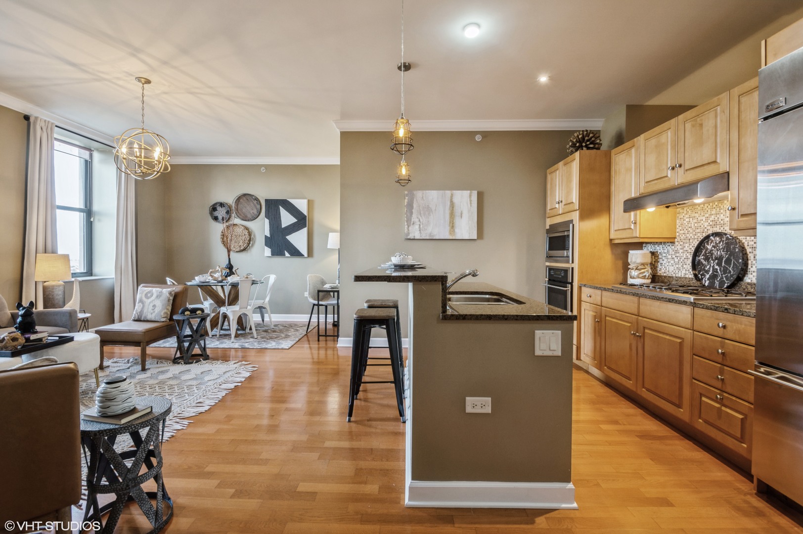 310 S Michigan Avenue Unit: 1004