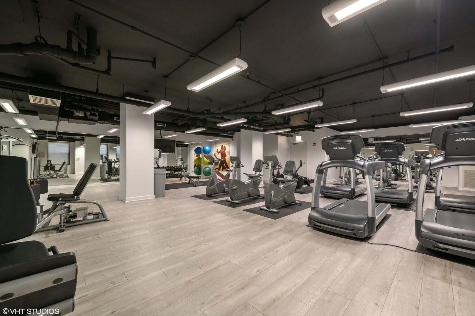 310 S Michigan Avenue Unit: 1004