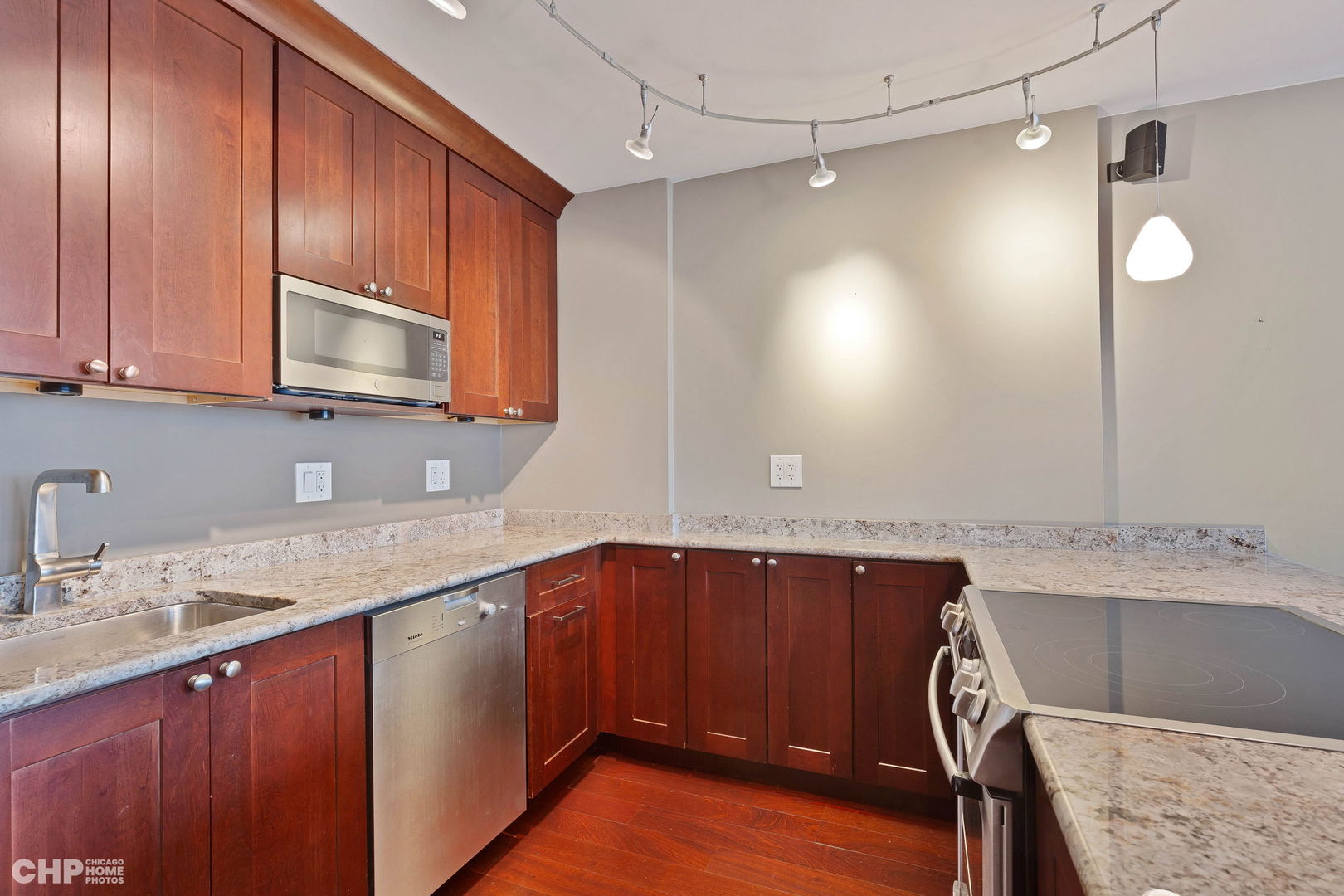 1660 N LaSalle Drive Unit: 3503