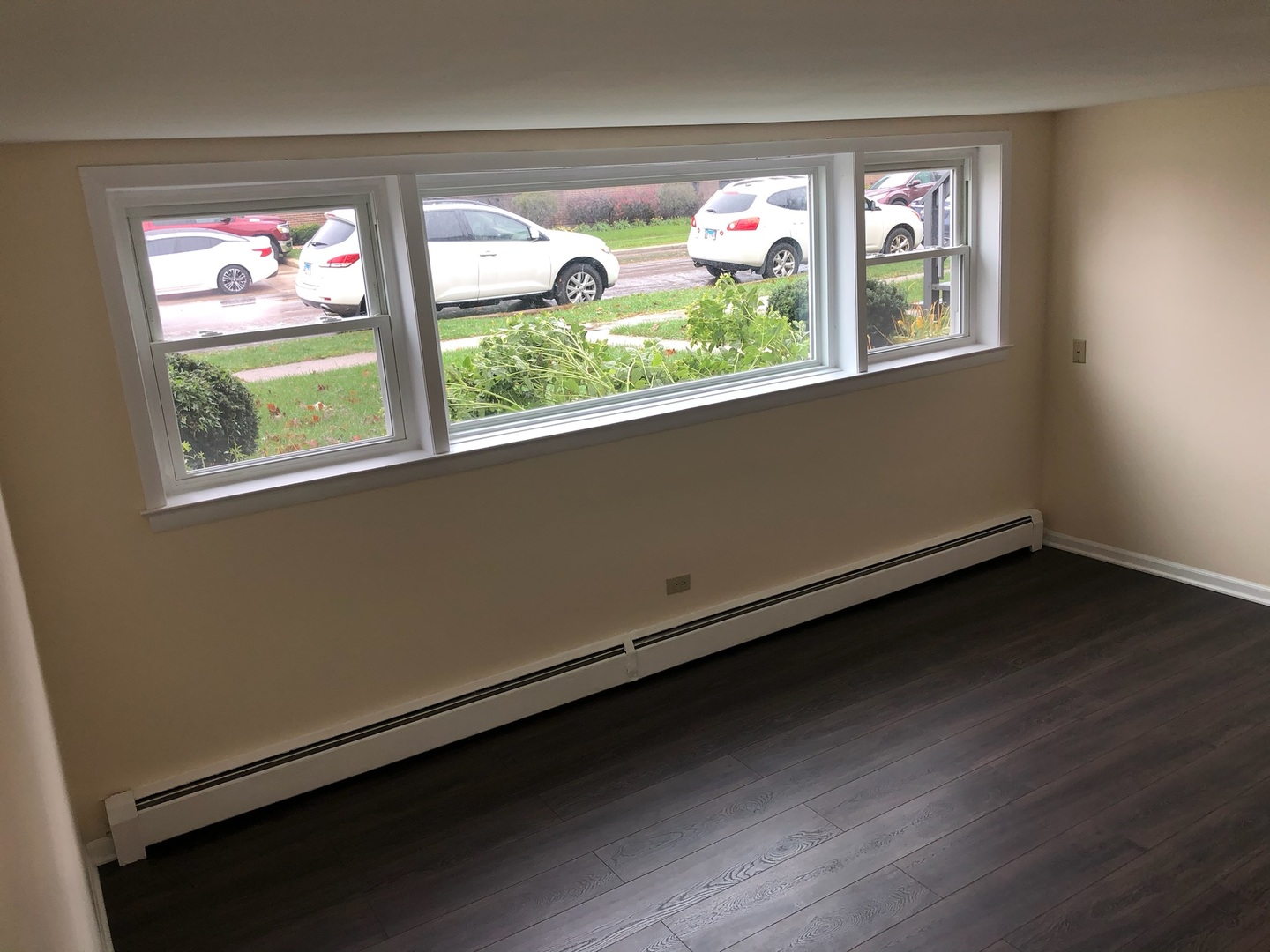 7343 W FULLERTON Avenue