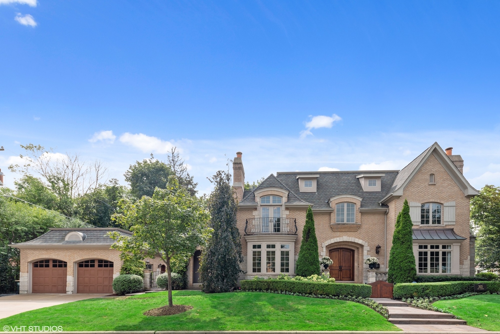 303 E Fairview Street