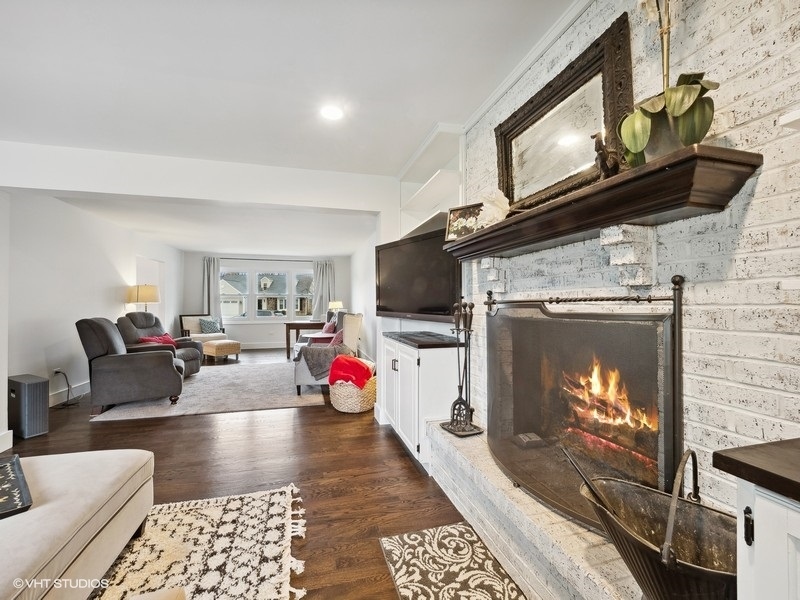 1318 N Haddow Avenue