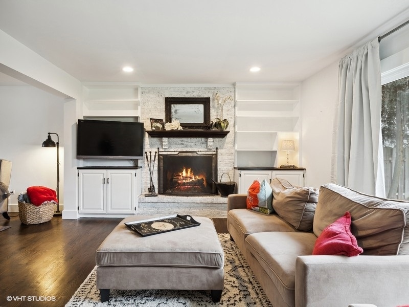 1318 N Haddow Avenue