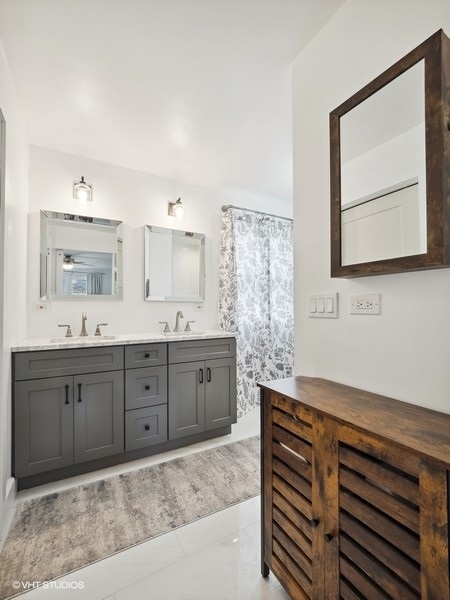 1318 N Haddow Avenue