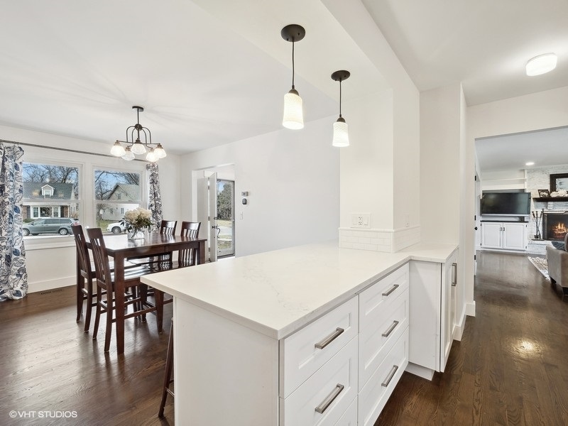 1318 N Haddow Avenue