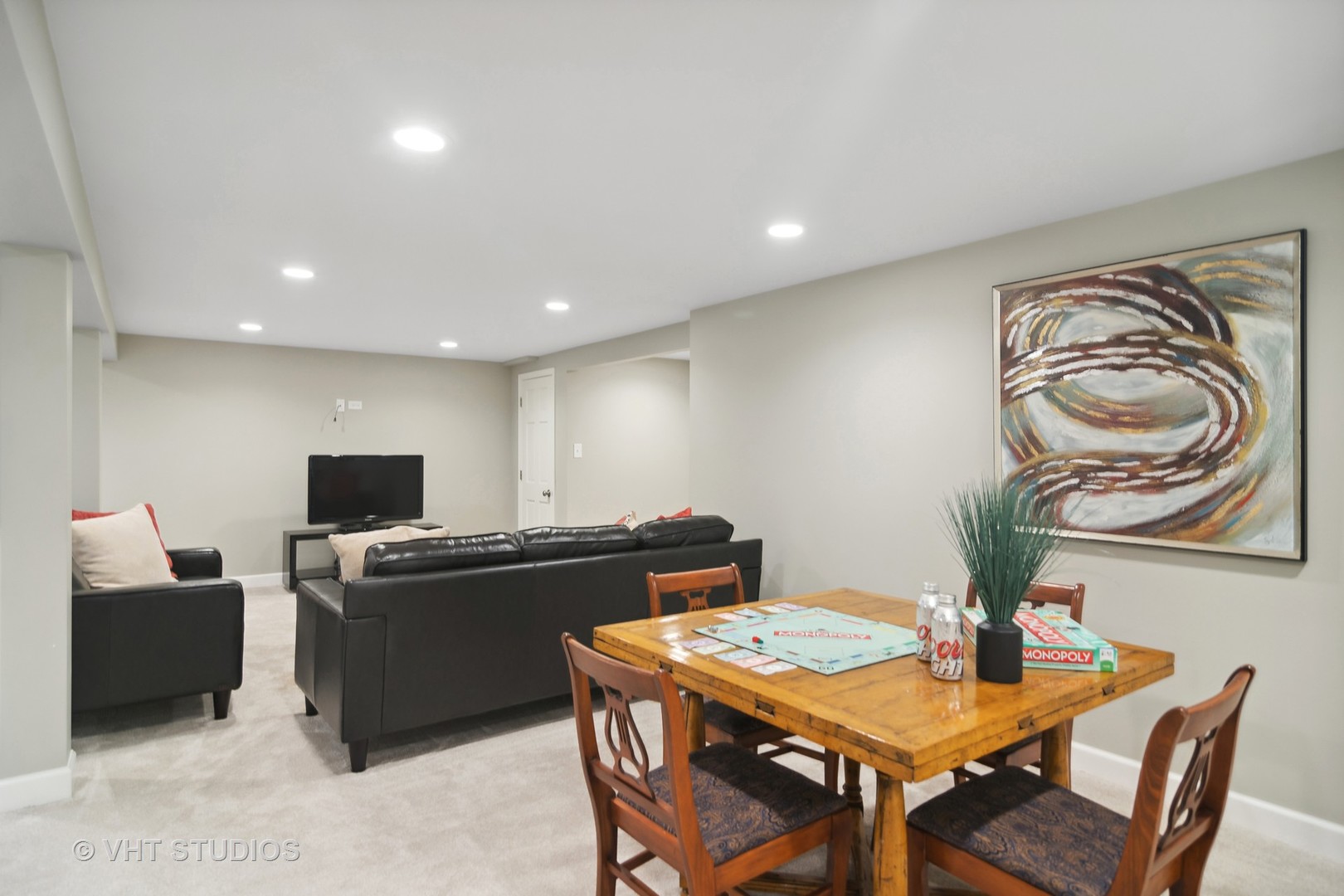 1103 N Drury Lane