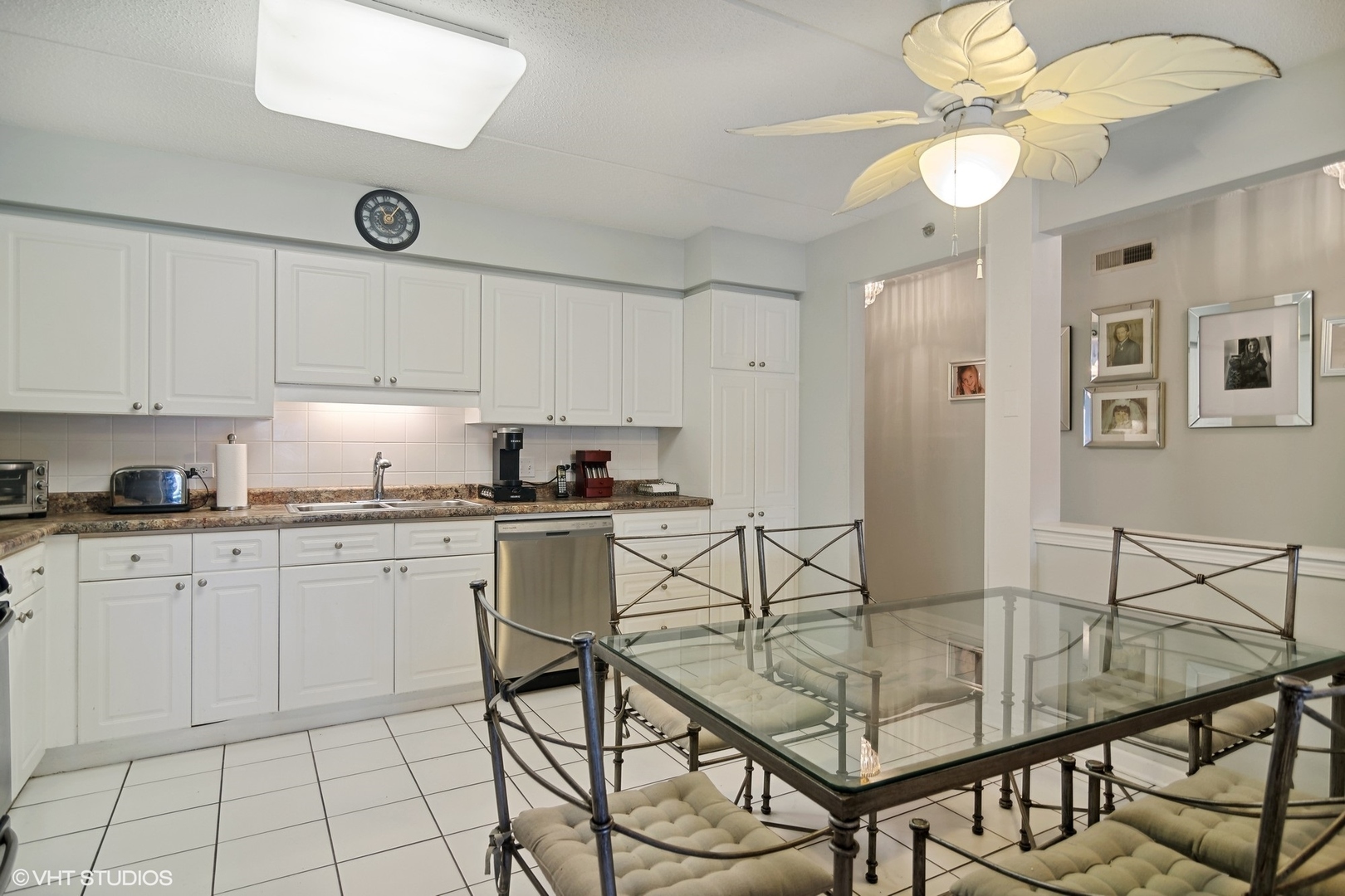 710 Creekside Drive Unit: 105