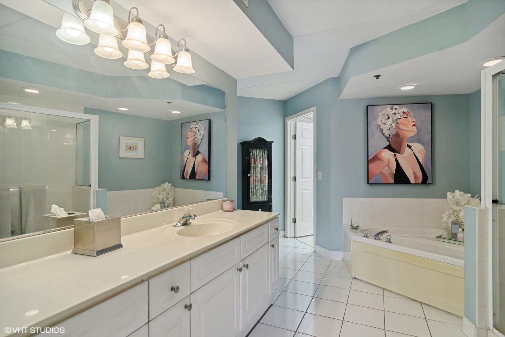 710 Creekside Drive Unit: 105