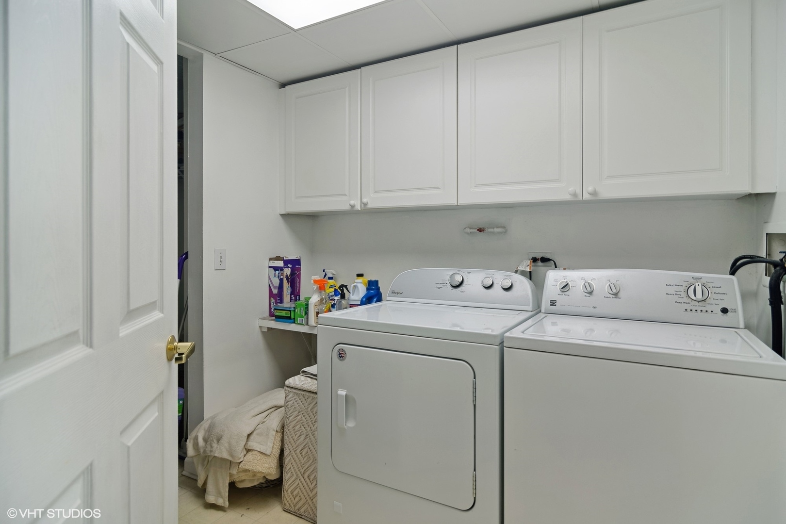 710 Creekside Drive Unit: 105