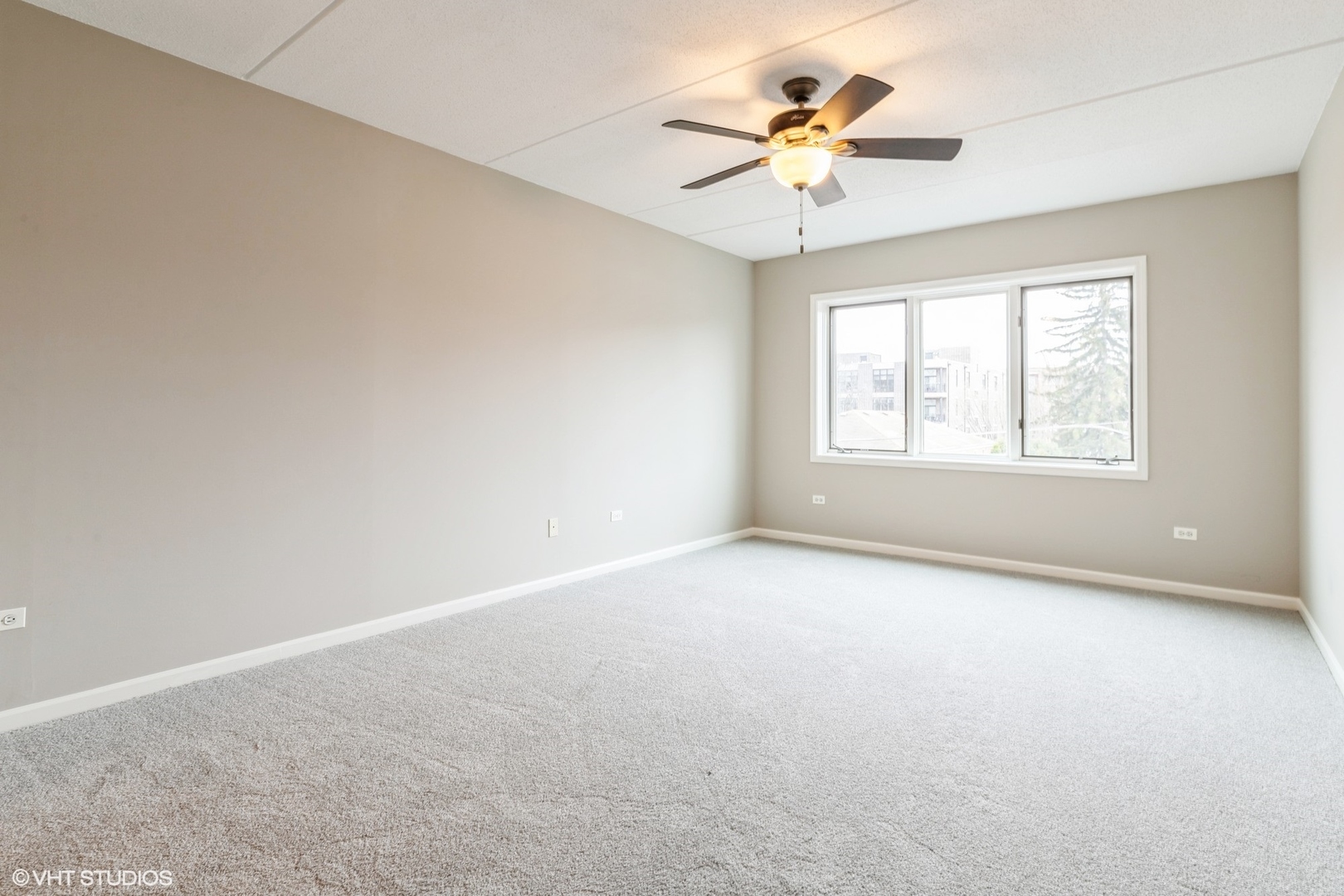 1349 E Washington Street Unit: 305A