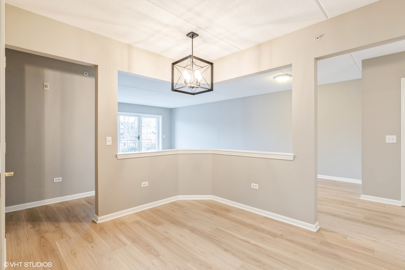 1349 E Washington Street Unit: 305A