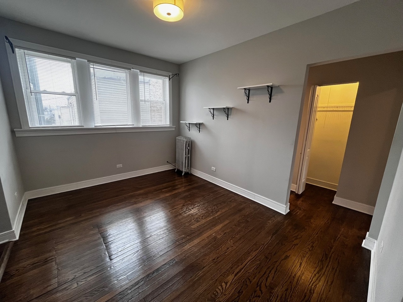 3351 W Sunnyside Avenue Unit: 2