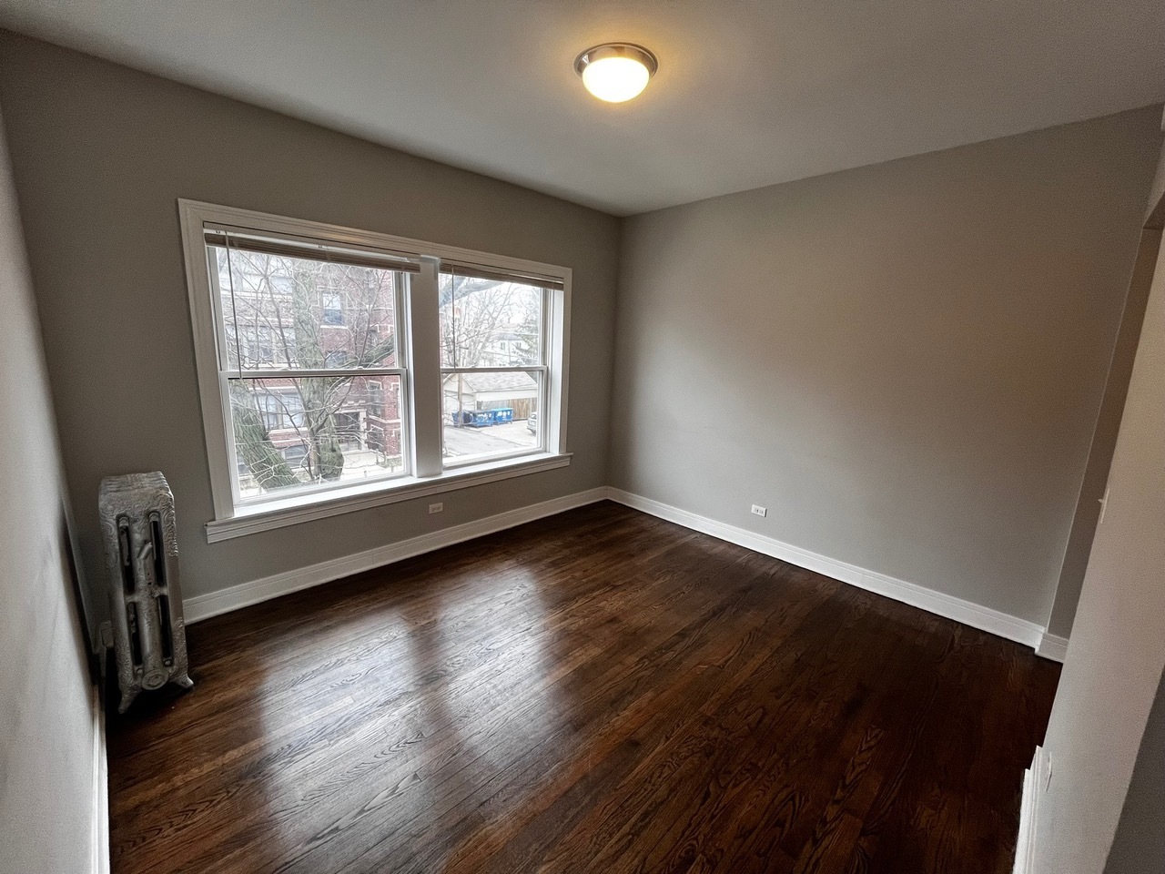3351 W Sunnyside Avenue Unit: 2