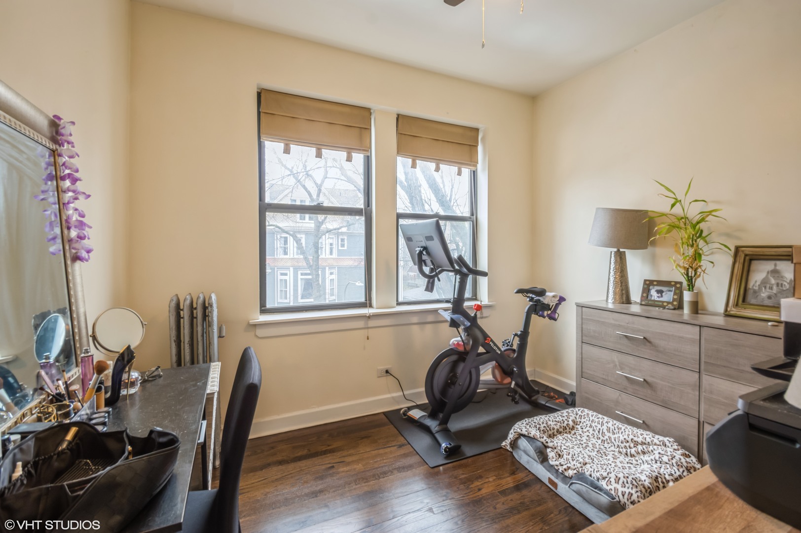 1852 W Lunt Avenue Unit: 2