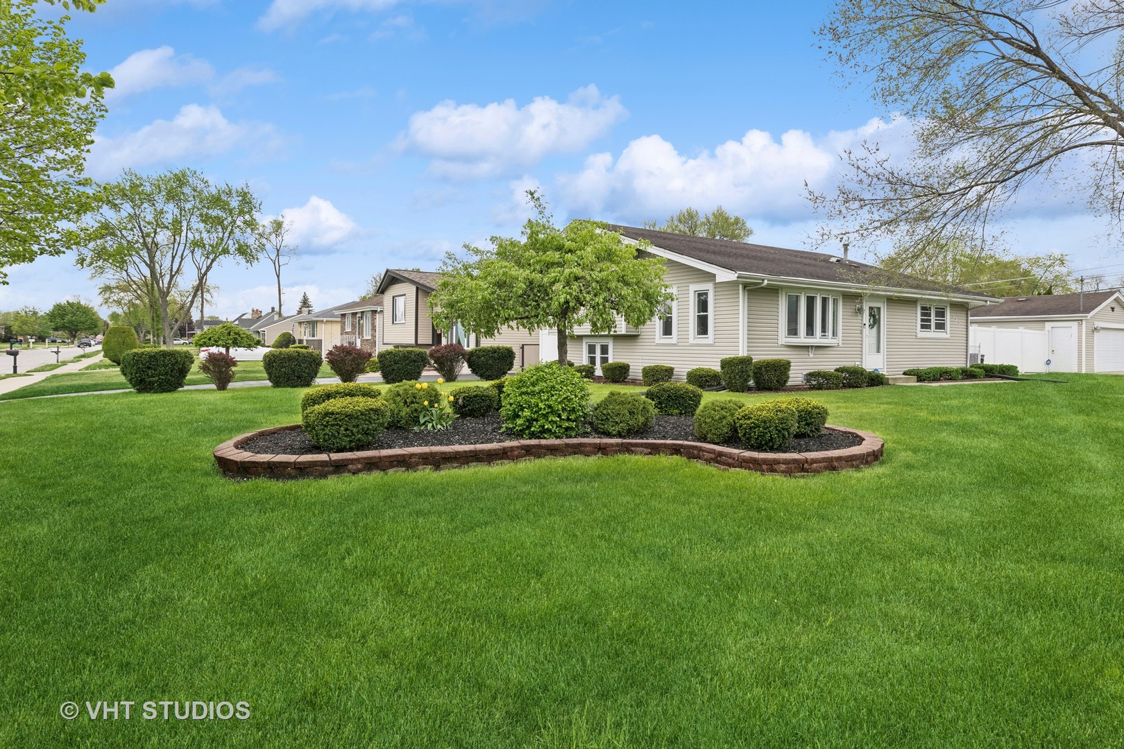 320 N Edgewood Avenue