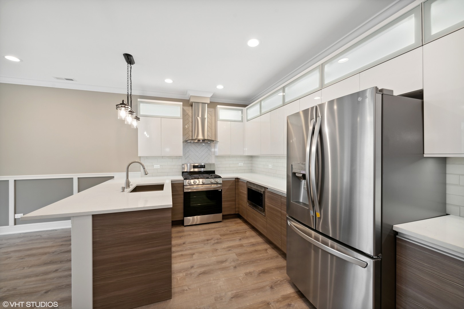 2106 N Laramie Avenue Unit: 1