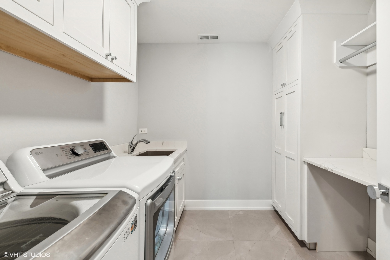 1714 N Chestnut Avenue