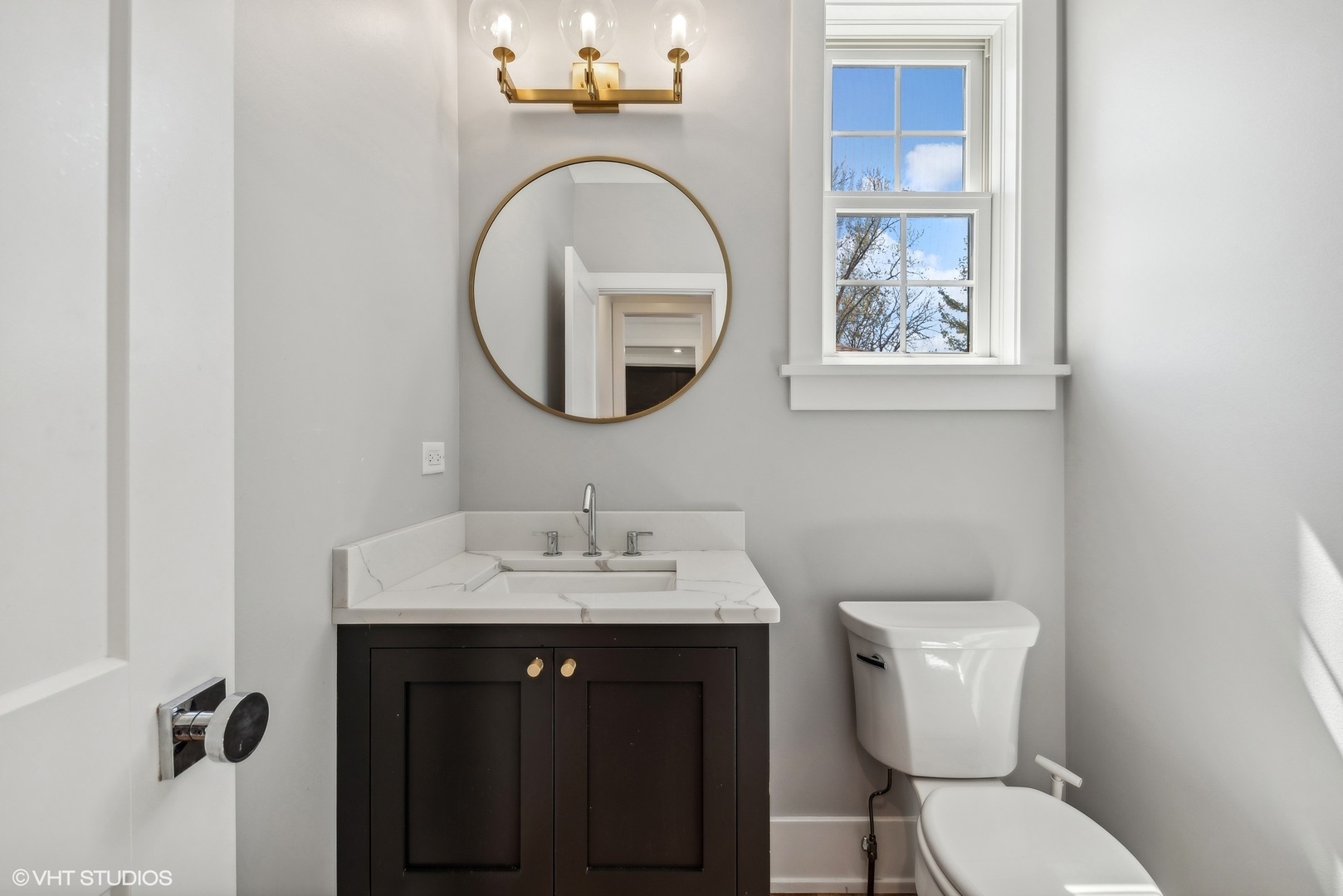 1714 N Chestnut Avenue