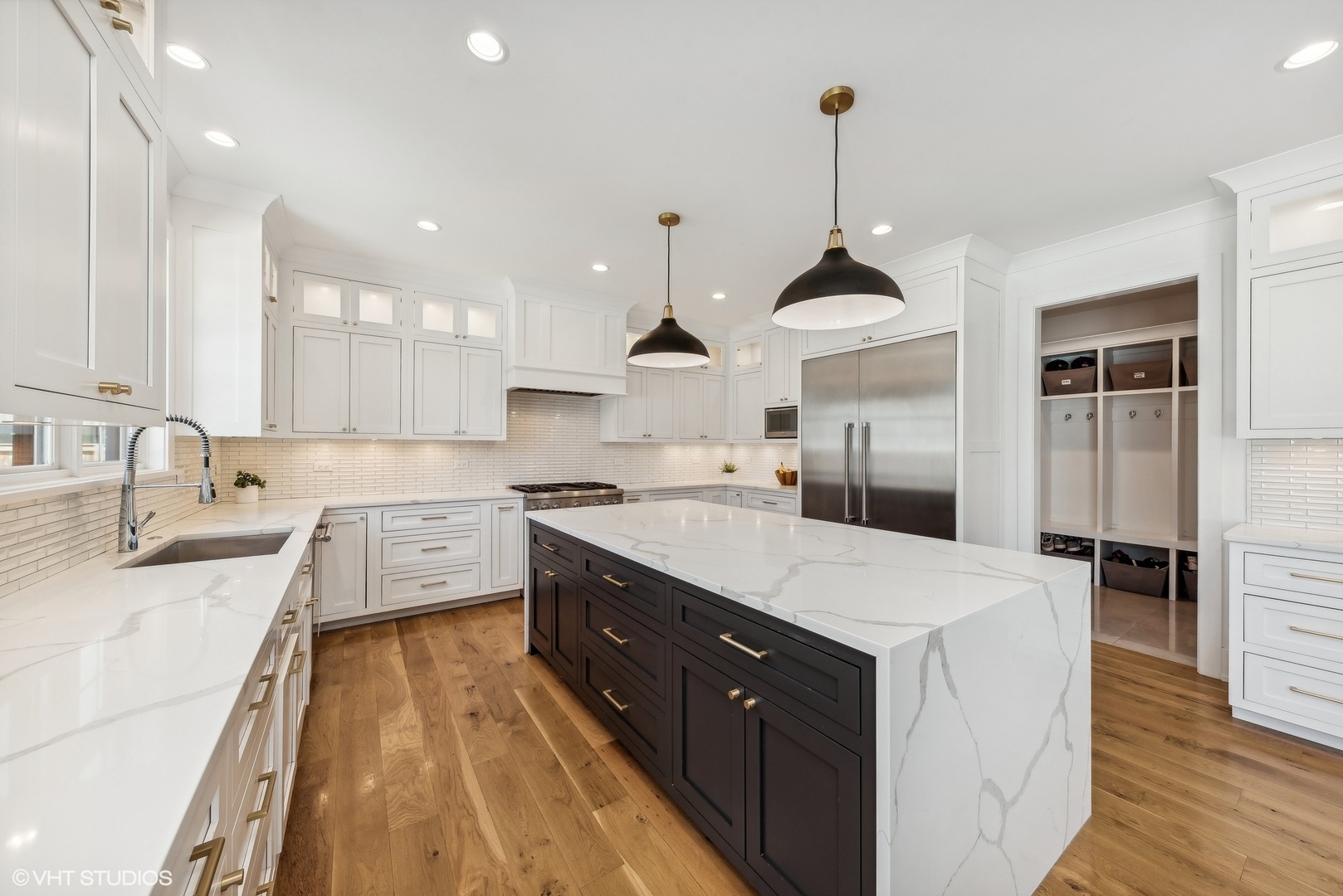 1714 N Chestnut Avenue