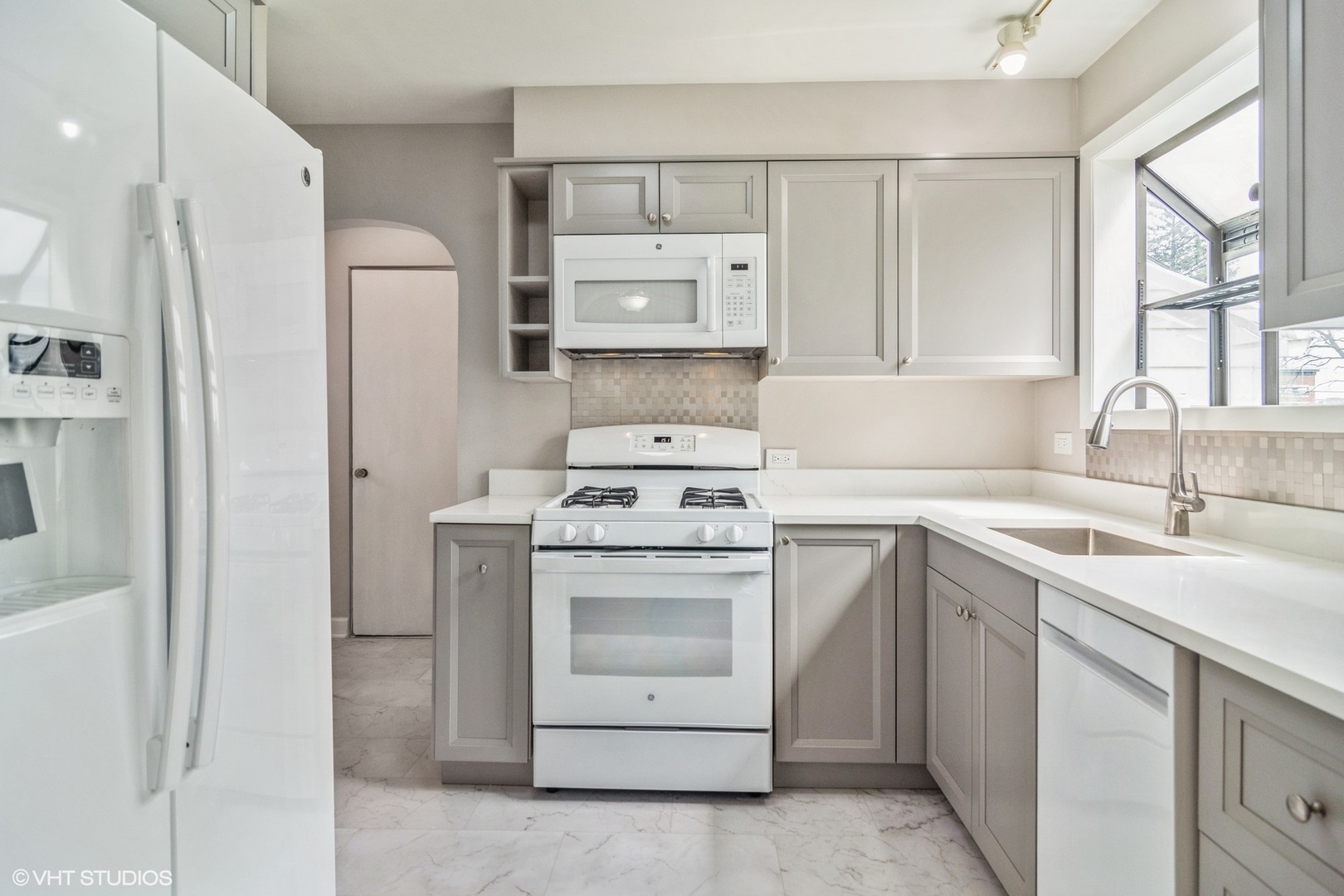 307 W Campbell Street