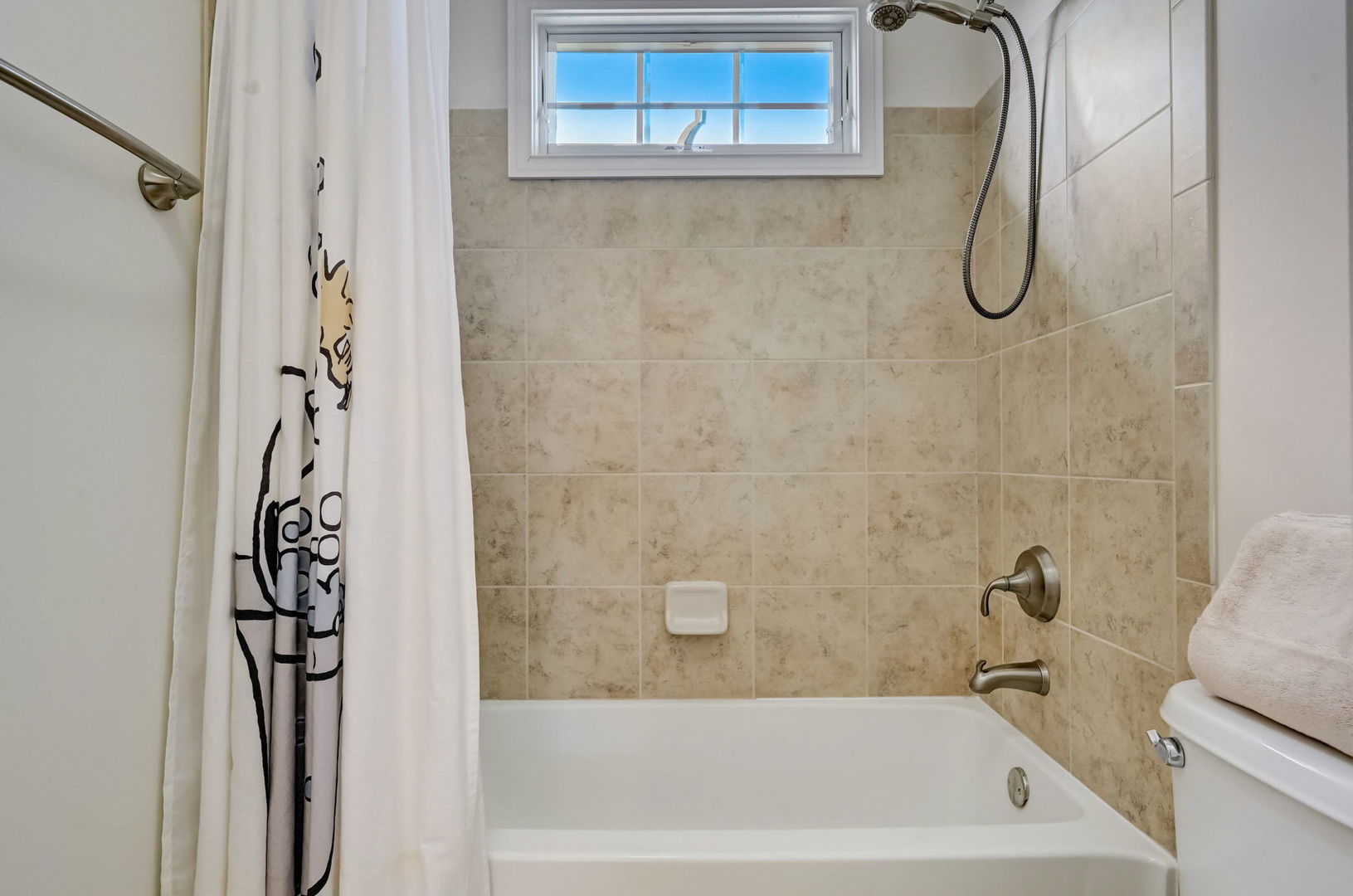 8 Prairie Landings Court