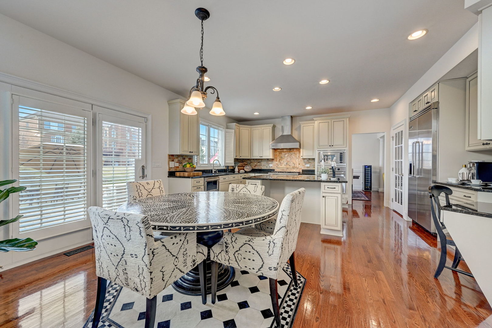 8 Prairie Landings Court