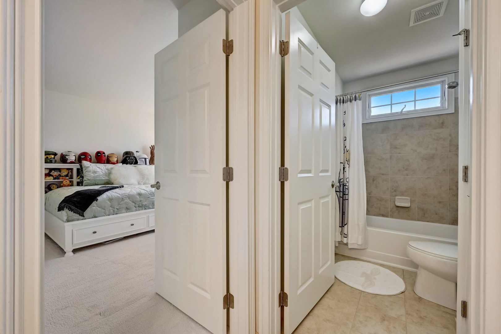8 Prairie Landings Court
