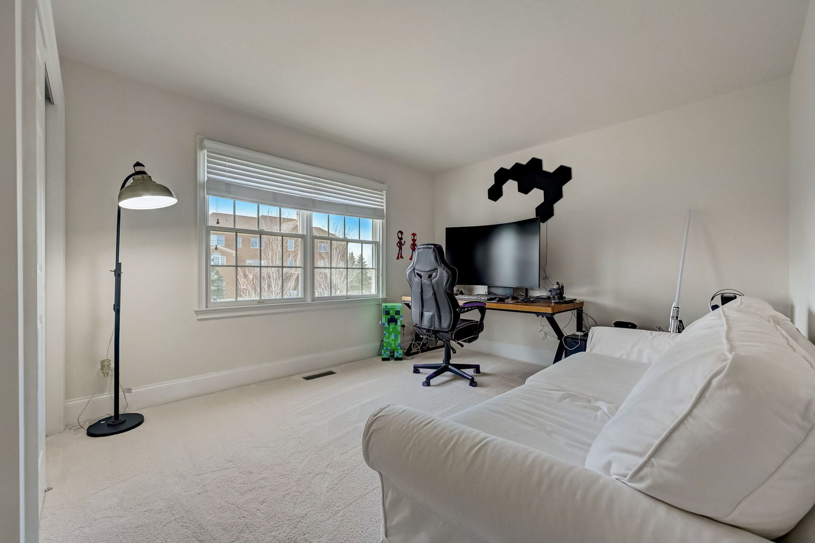 8 Prairie Landings Court