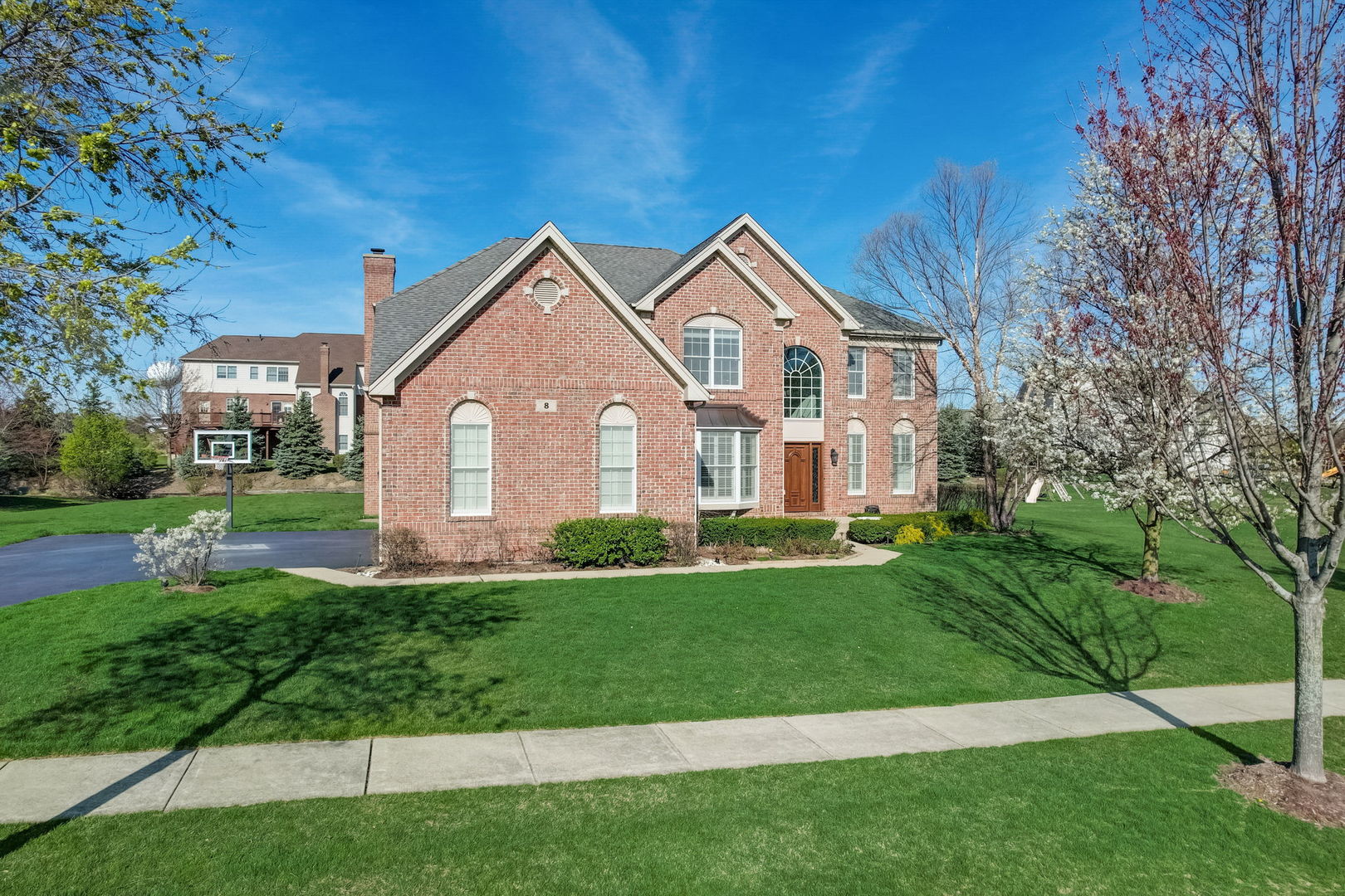8 Prairie Landings Court