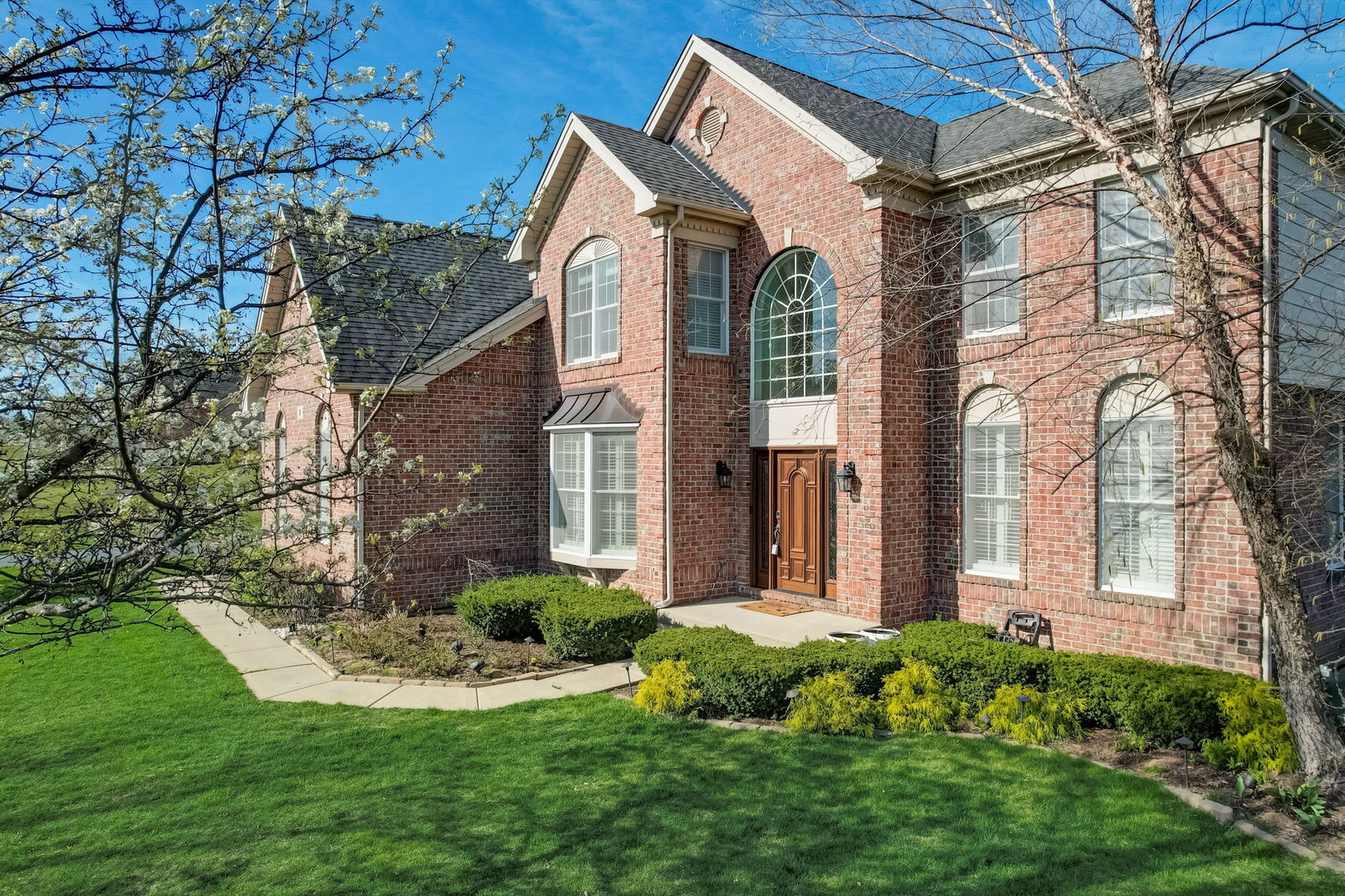 8 Prairie Landings Court