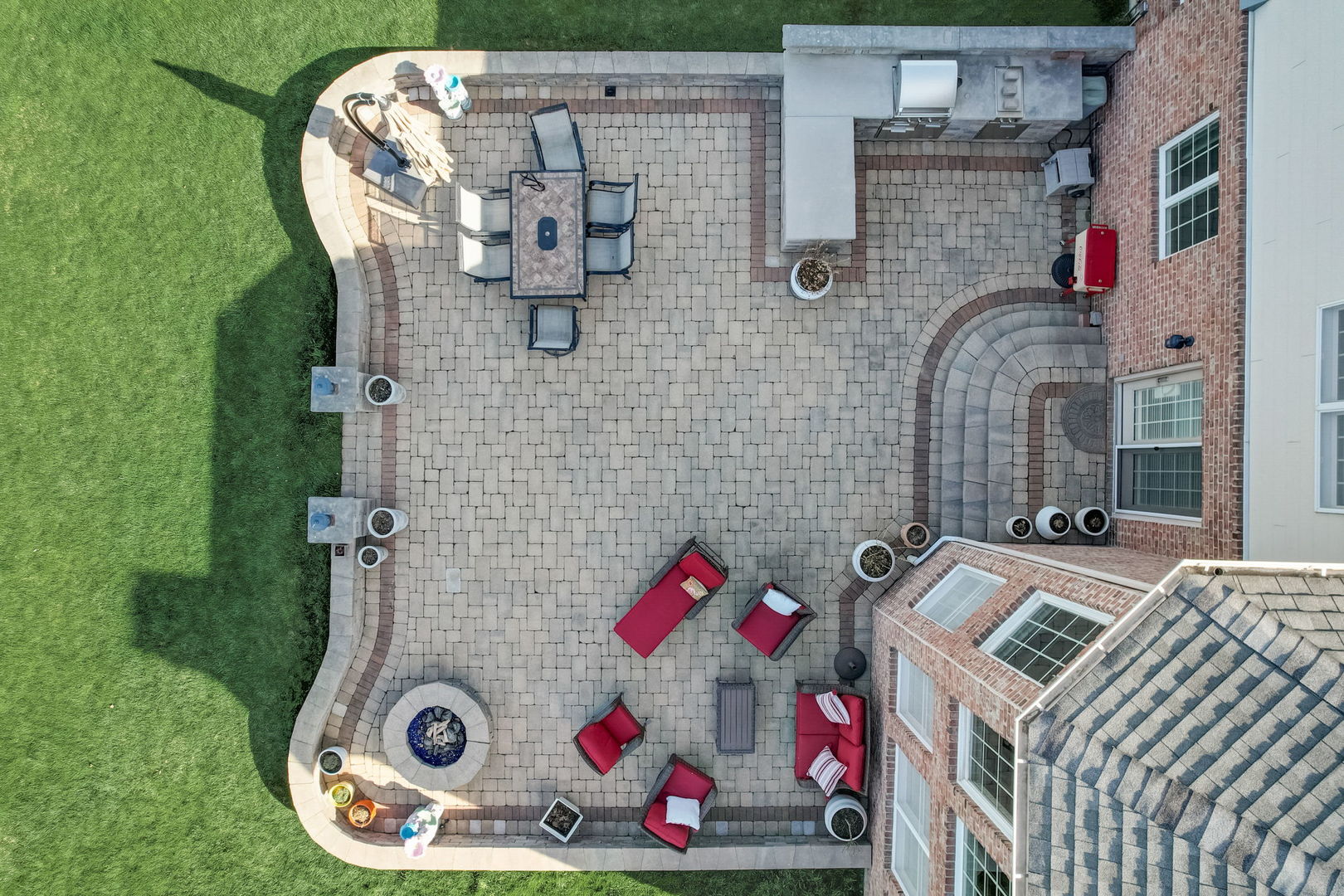 8 Prairie Landings Court