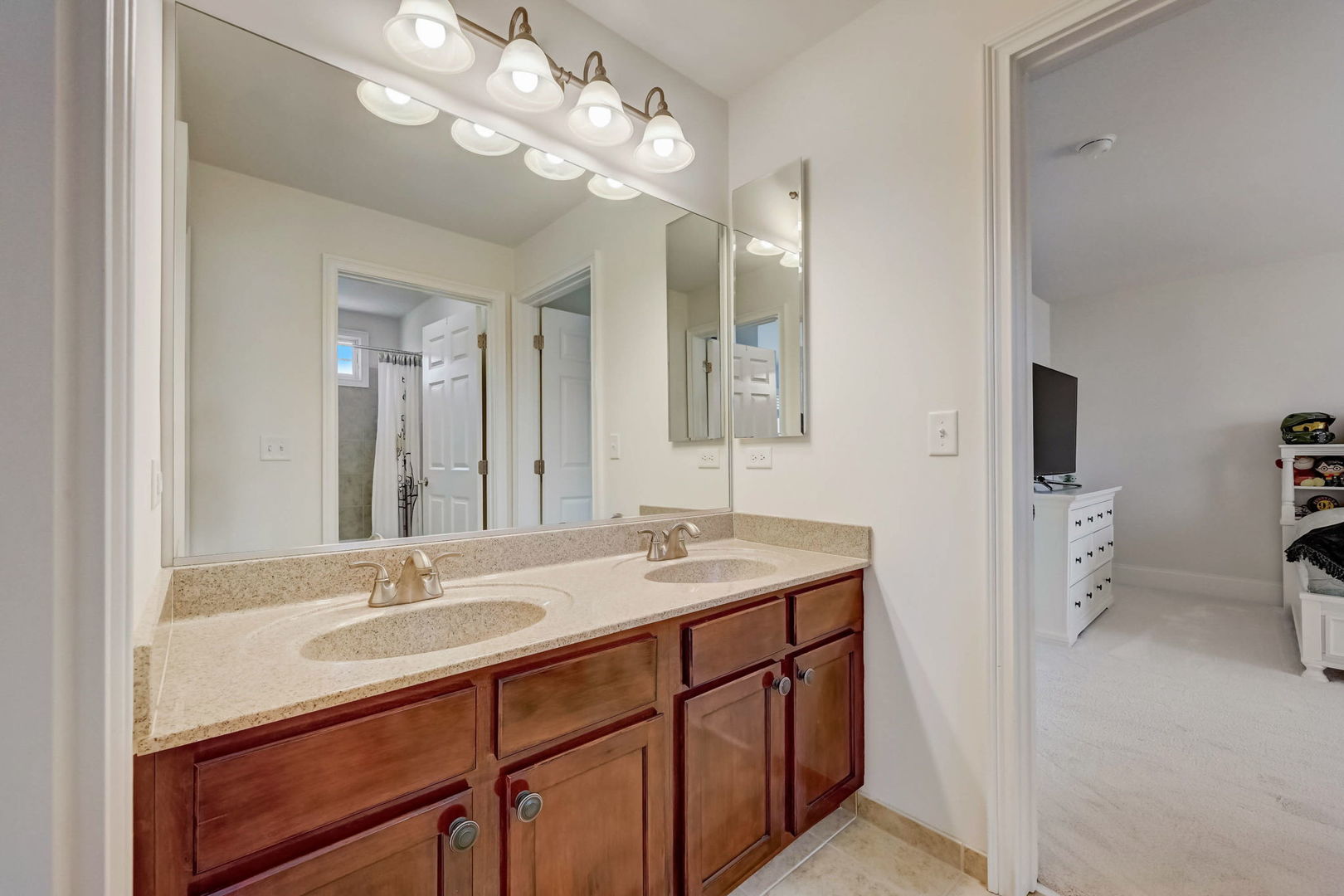 8 Prairie Landings Court