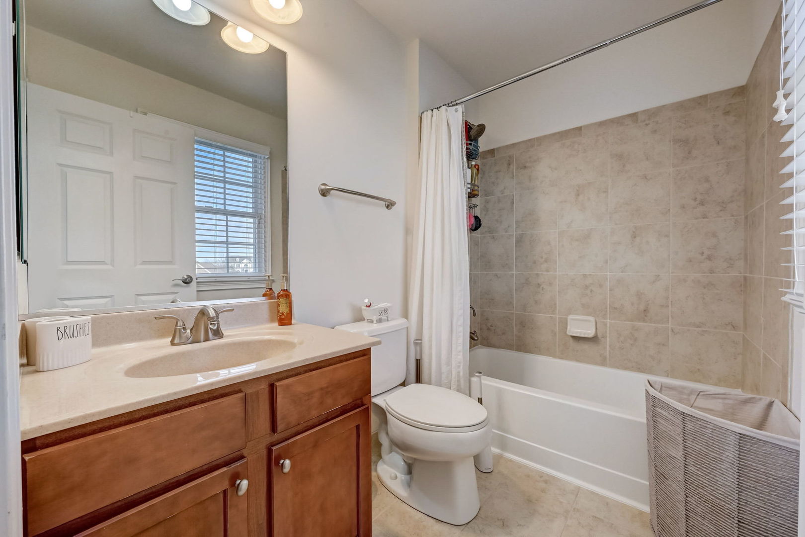 8 Prairie Landings Court