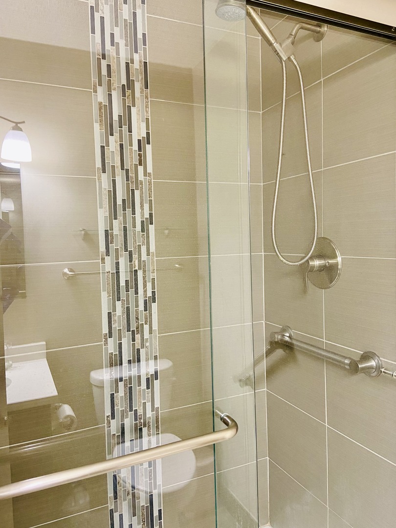 1 Bloomingdale Place Unit: 502