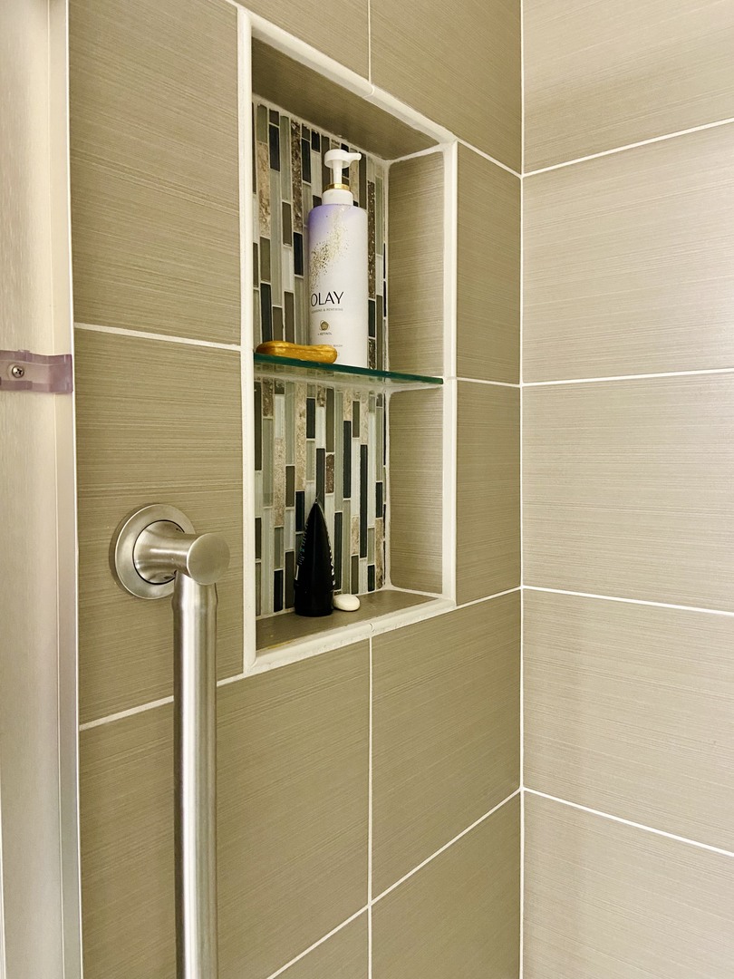 1 Bloomingdale Place Unit: 502