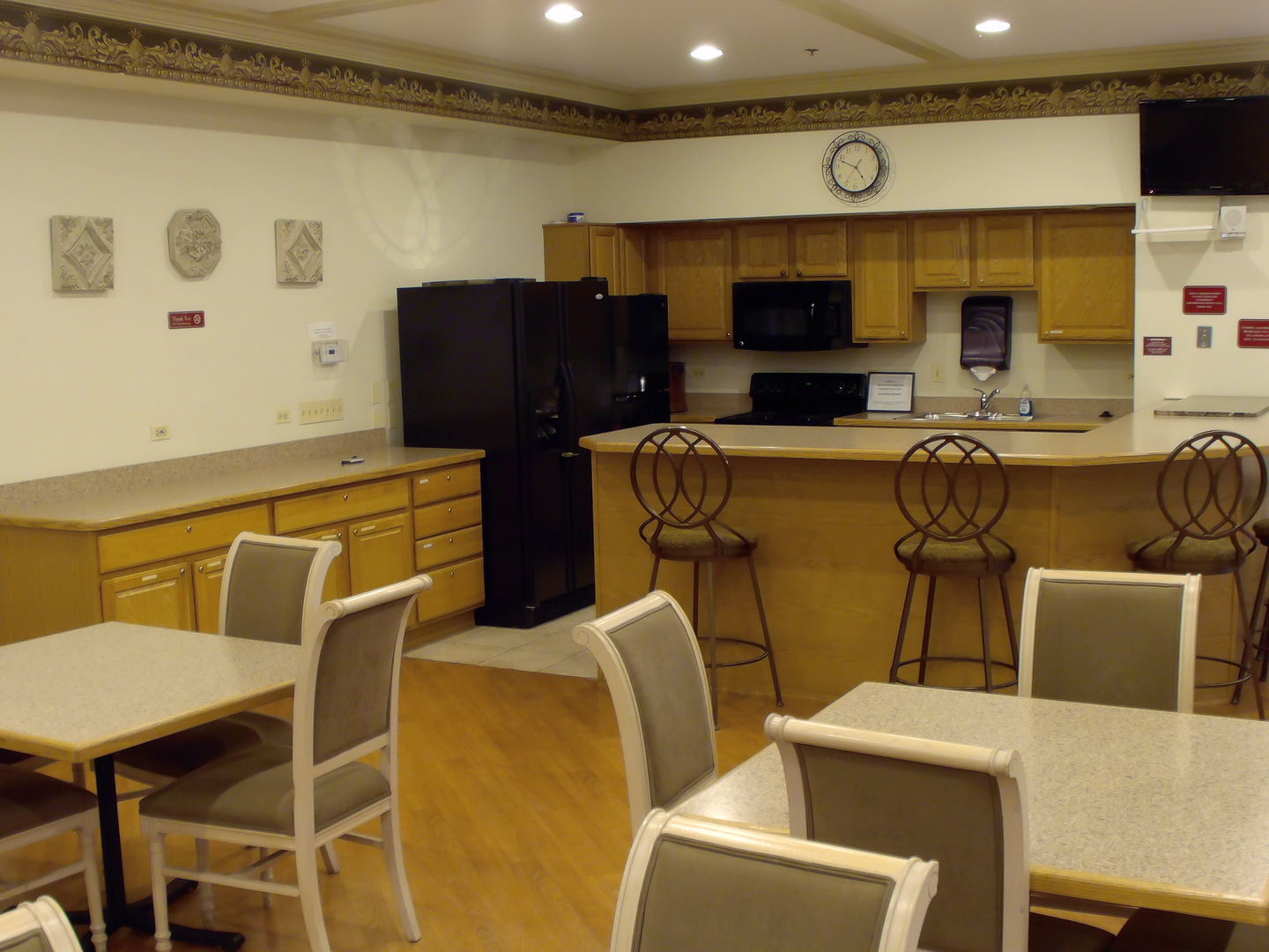 1 Bloomingdale Place Unit: 502