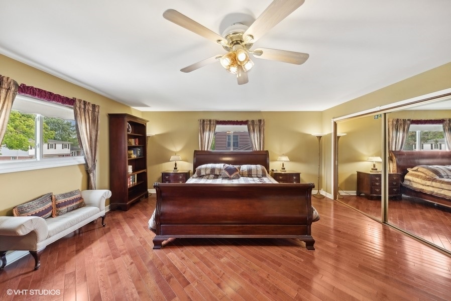 2342 S Shag Bark Trail