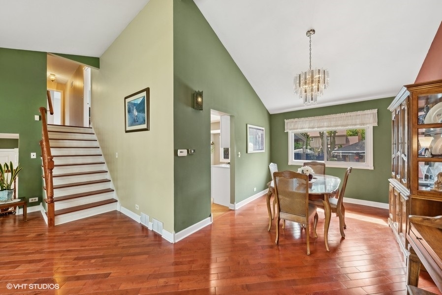 2342 S Shag Bark Trail