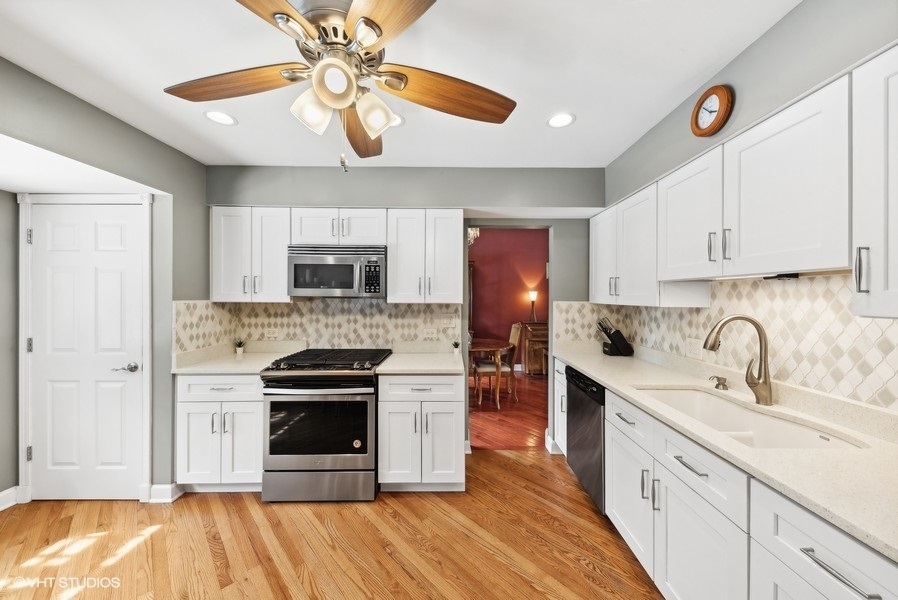2342 S Shag Bark Trail