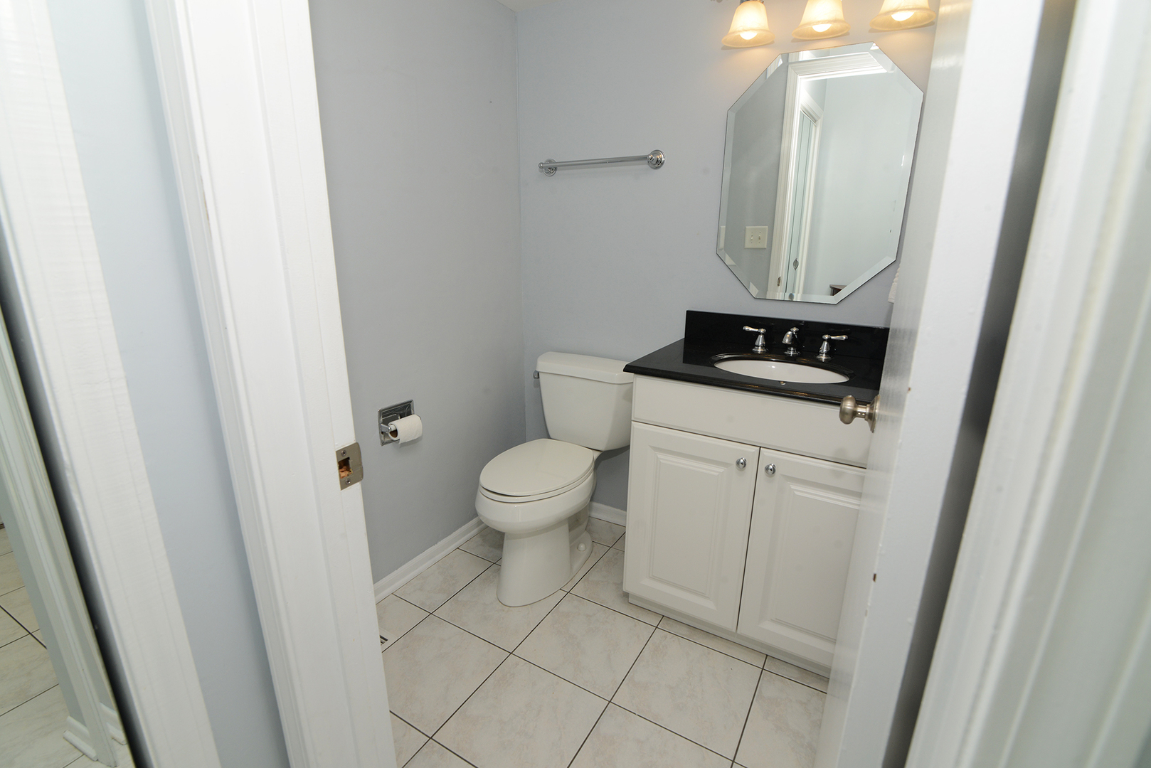 1606 N Windsor Drive Unit: 1606