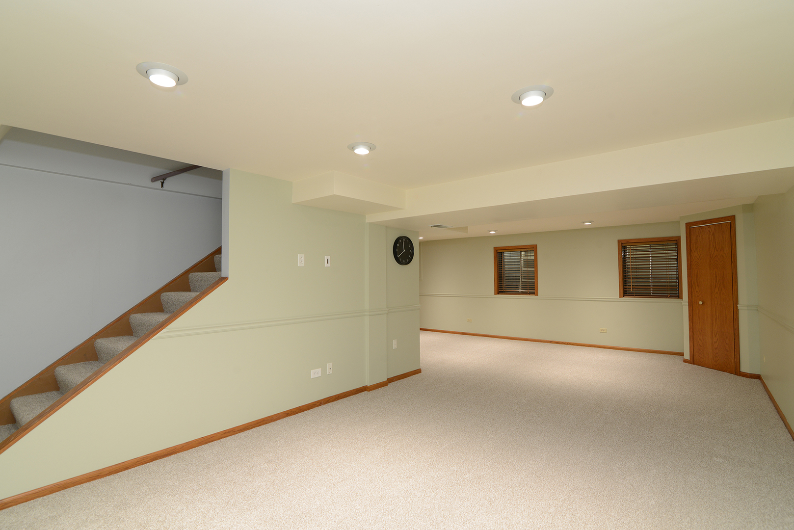 1606 N Windsor Drive Unit: 1606